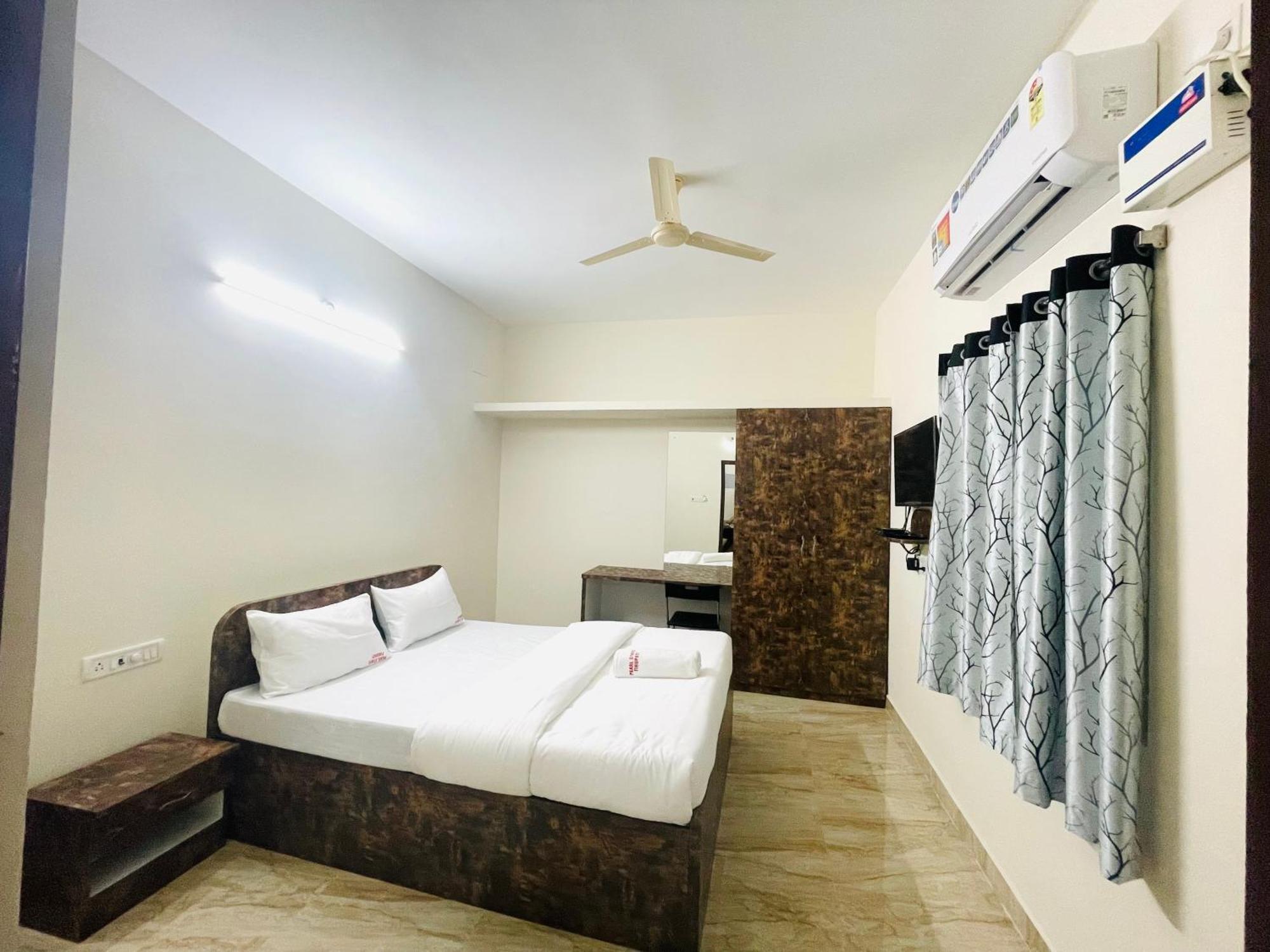 Pearl Stays, Tirupathi Tirupati Luaran gambar